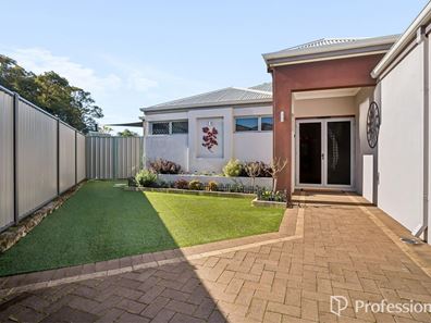 10 Miamit Lane, Byford WA 6122