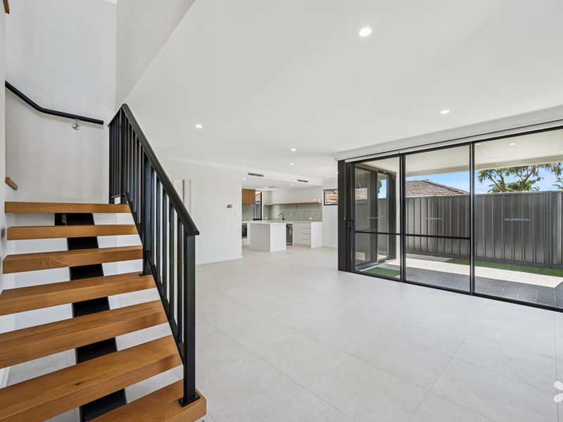 25A Glennon Way, Rossmoyne WA 6148