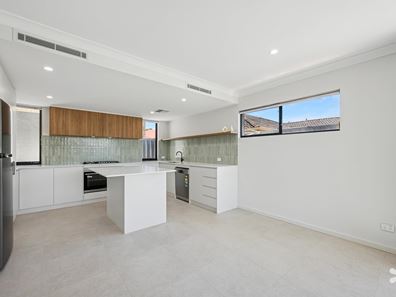 25A Glennon Way, Rossmoyne WA 6148