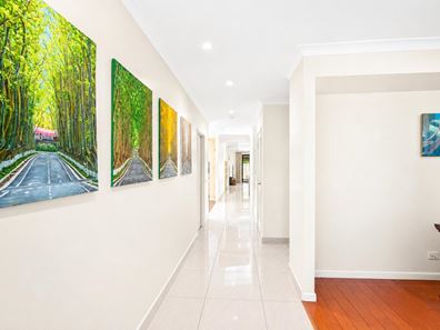 8A Downer Way, Bull Creek WA 6149