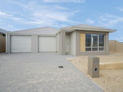 4B Defender Way, Two Rocks WA 6037