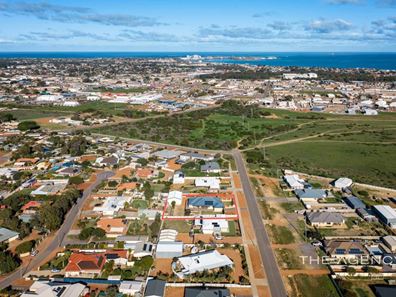 20 Strathalbyn Road, Strathalbyn WA 6530