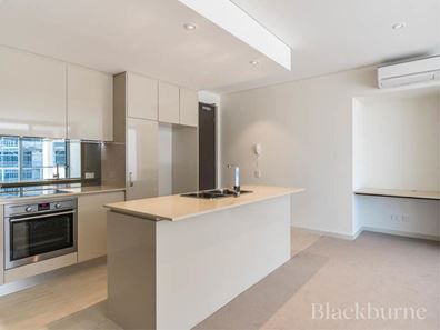 7/6-8 Gemstone Boulevard, Carine WA 6020
