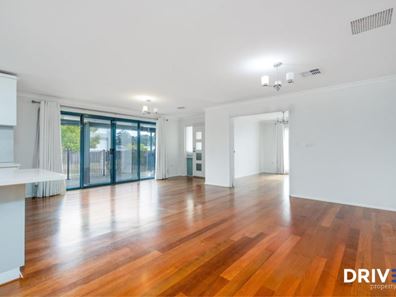 16 Genomics Rise, Piara Waters WA 6112