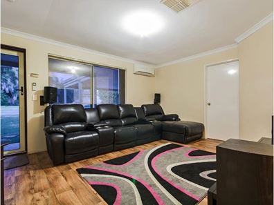 44 Mcnairn Cross, Leda WA 6170