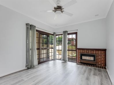 375B Flinders Street, Nollamara WA 6061