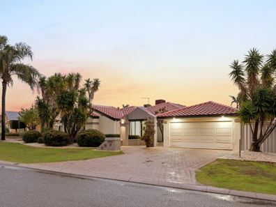 17 Fairpark Retreat, Landsdale WA 6065