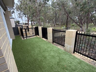 9 Claise Lane, Coodanup WA 6210
