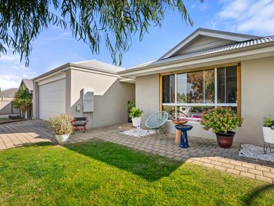 43 Peavey Road, Whitby WA 6123