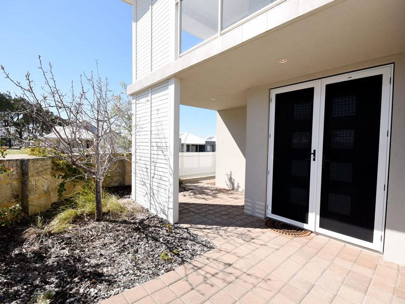 84 Congenial Loop, Atwell WA 6164