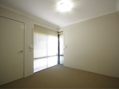 64 Esperanto Way, Westminster WA 6061