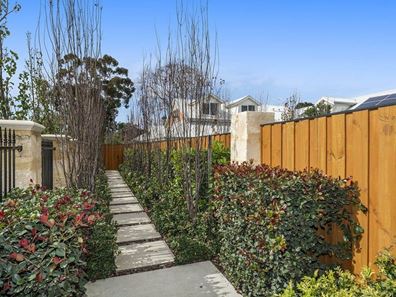 8/52 Clayton Street, Bellevue WA 6056