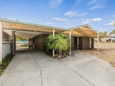 1 Chipper View, Parmelia WA 6167