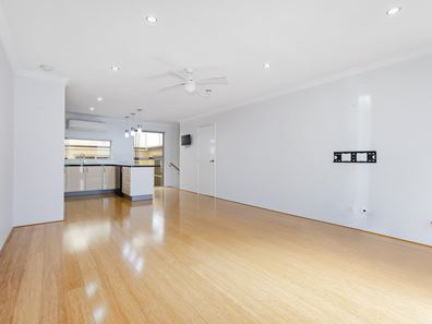 26 Barrows Way, Balga WA 6061
