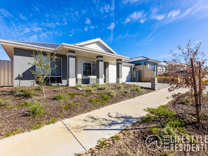 18 Butterfly Street, Two Rocks WA 6037