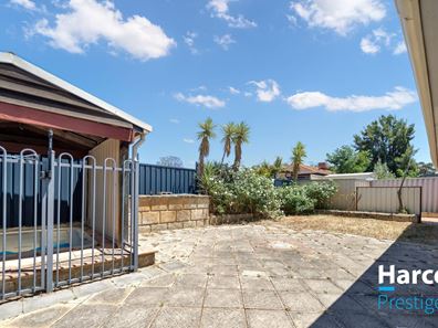 63 Mclean Road, Canning Vale WA 6155