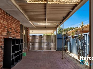63 Mclean Road, Canning Vale WA 6155