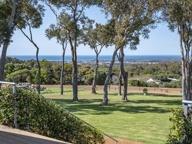 27 Quedjinup Drive, Quedjinup WA 6281