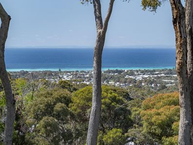 27 Quedjinup Drive, Quedjinup WA 6281