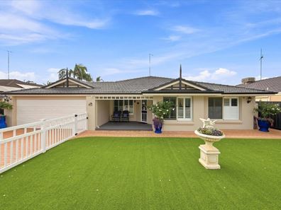 61 Willoughbridge Crescent, Erskine WA 6210