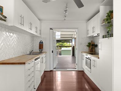 29 Bagley Road, Warwick WA 6024