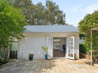 133 Salisbury Road, Swan View WA 6056