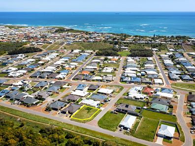 20 Spinnaker Way, Drummond Cove WA 6532