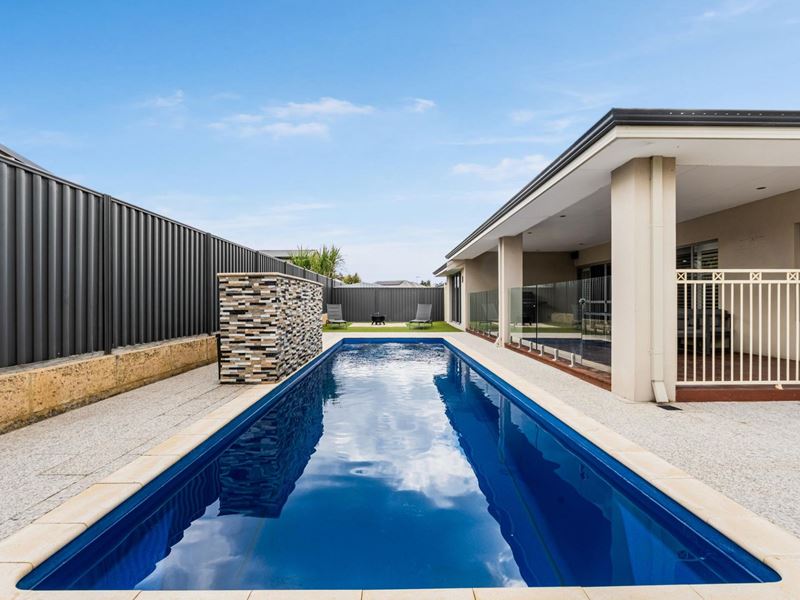 75 Farmaner Parkway, Ellenbrook WA 6069