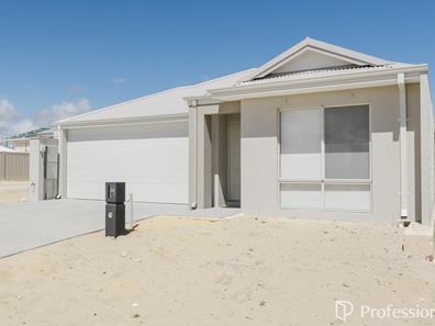 24 Palladium Close, Alkimos WA 6038