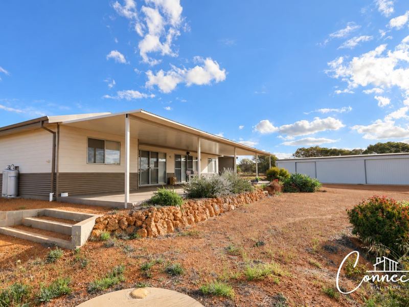 129 Watts Street, Cunderdin WA 6407