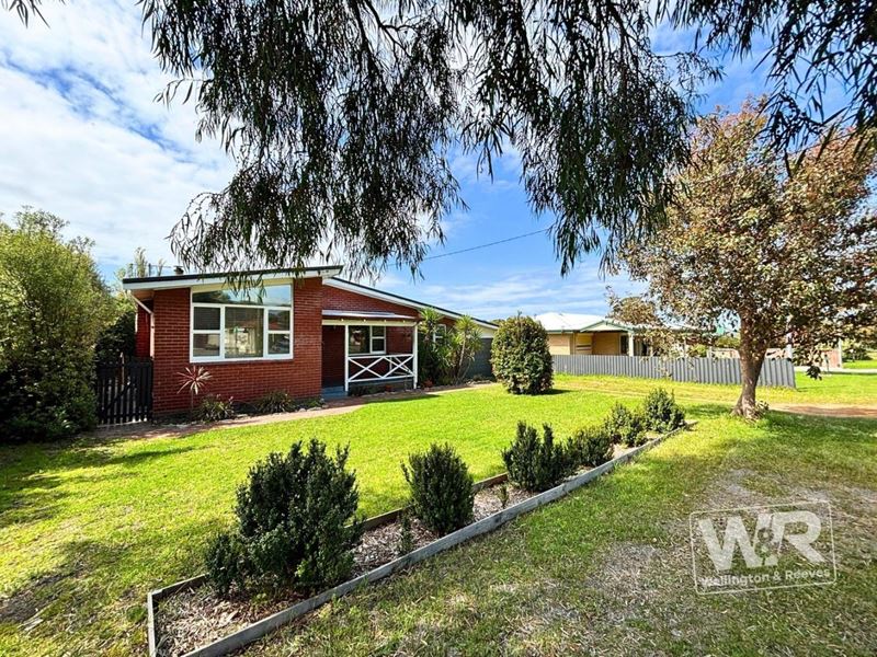 16 Evans Road, Bayonet Head WA 6330