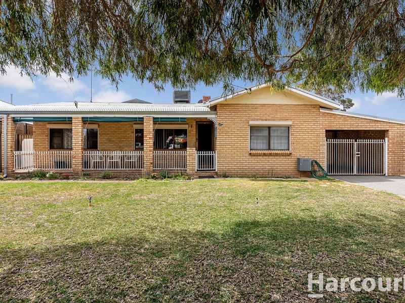 26 Gillark Street, Dudley Park WA 6210