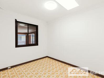 10 Indus Close, Rockingham WA 6168