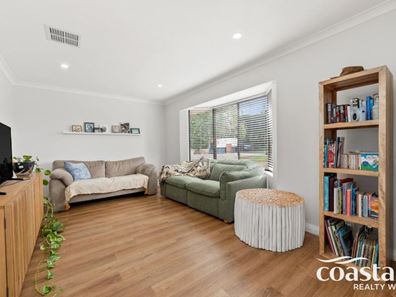 17 Studzor Street, Warnbro WA 6169