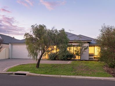 14 Birkdale Green, Dunsborough WA 6281