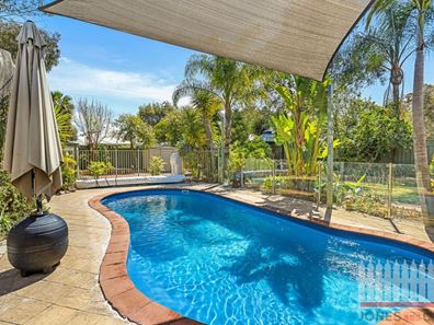 6 Harcourt Street, Bassendean WA 6054