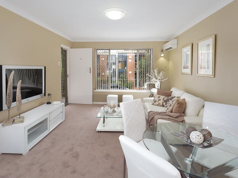 4/26 Cunningham Terrace, Daglish WA 6008