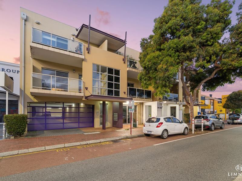2/296 Newcastle  Street, Perth WA 6000