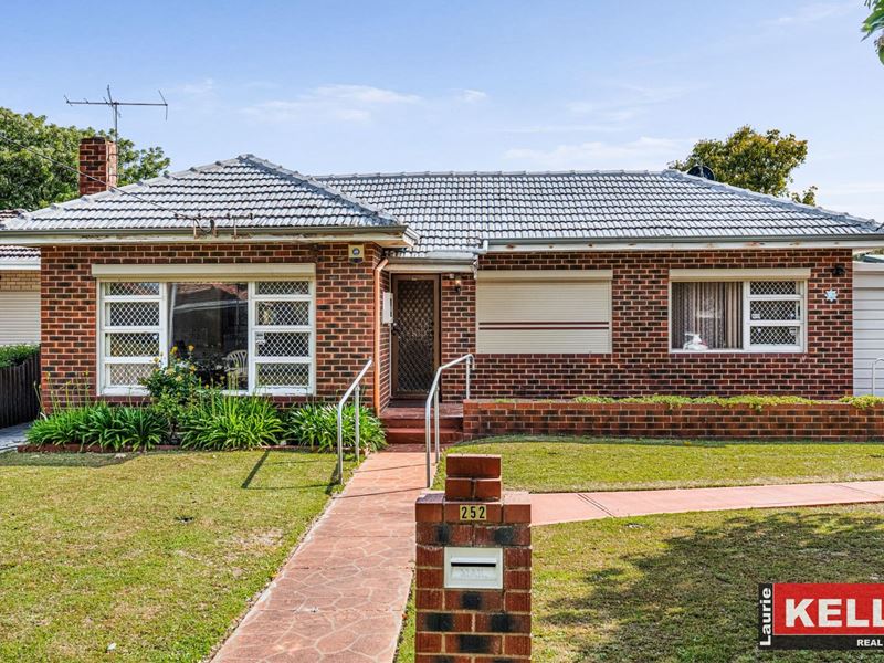 252 Daly Street, Belmont