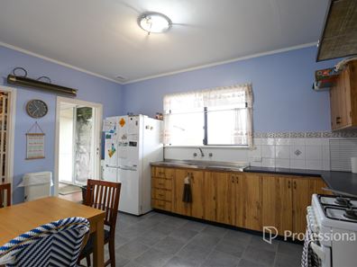 10 Walmsley Street, Castletown WA 6450