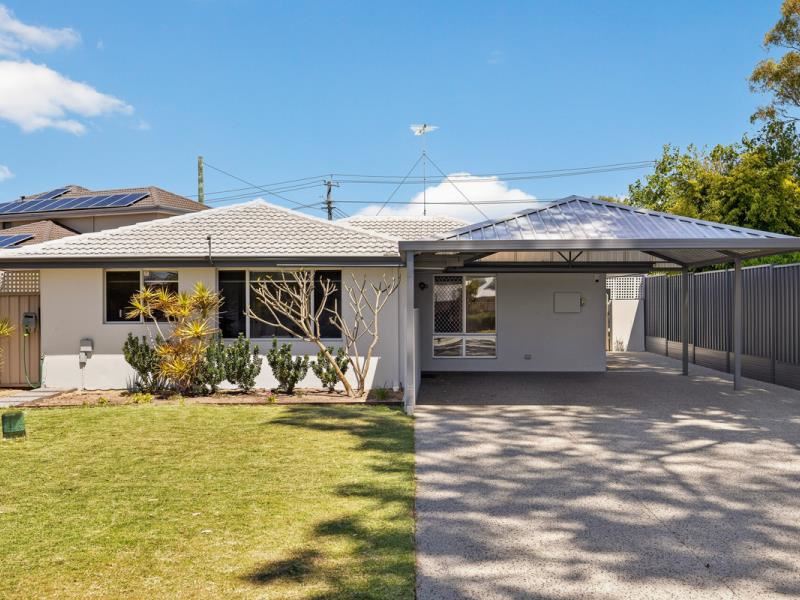 32 Buchanan Way, Padbury WA 6025