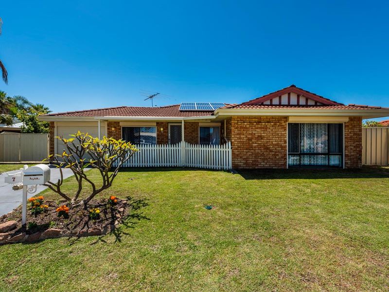 7 Assai Glade, Warnbro WA 6169