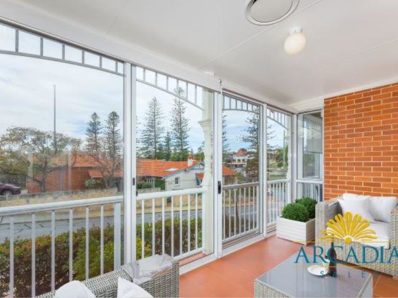 27 / 141 Claremont Crescent, Swanbourne