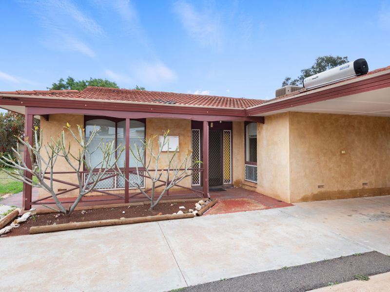 337 Collins Street, West Lamington WA 6430