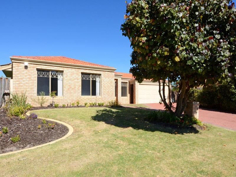 35 Kin Bay Entrance, Mindarie WA 6030