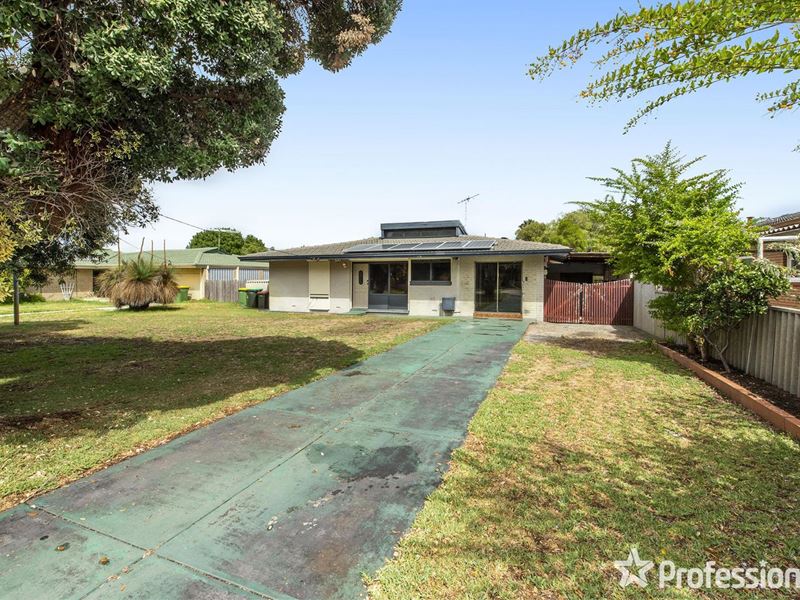 13 Mensa Close, Rockingham WA 6168