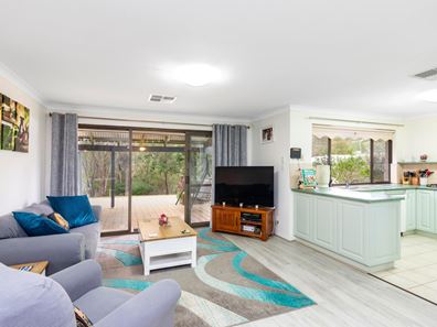 118 Scott Street, Boya WA 6056