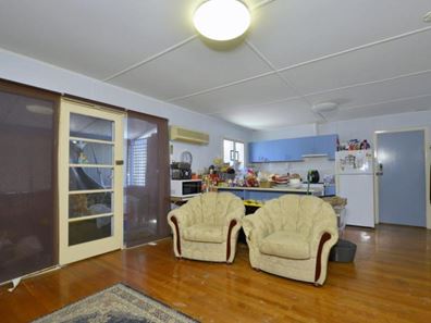 1 Fourth Avenue, Mandurah WA 6210