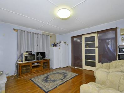 1 Fourth Avenue, Mandurah WA 6210