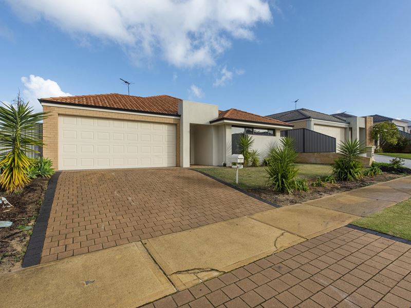 27 Yelbeni Loop, Baldivis